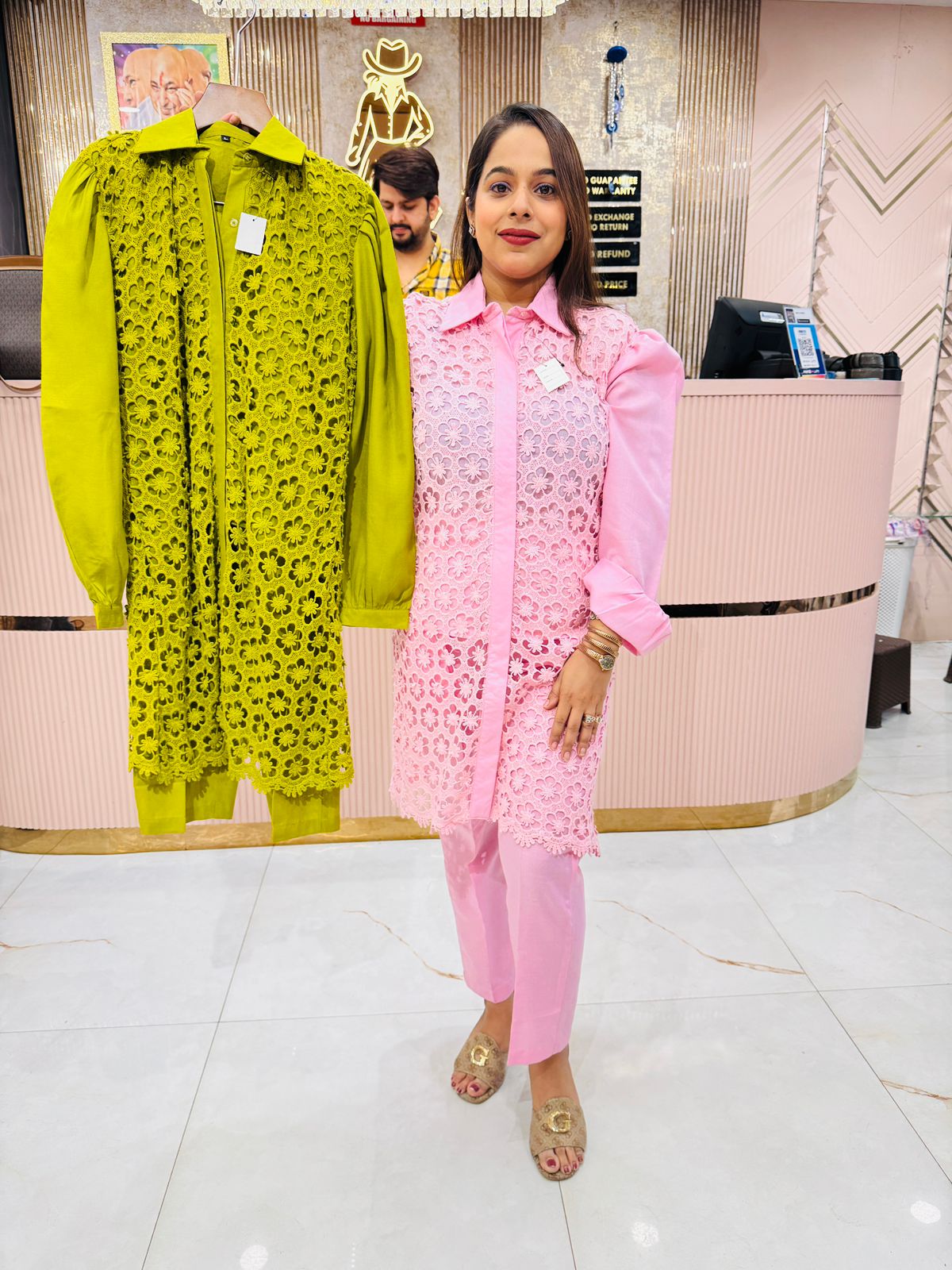 Women's Floral Lace Co-ord Set ā Button-Down Kurta with Pants