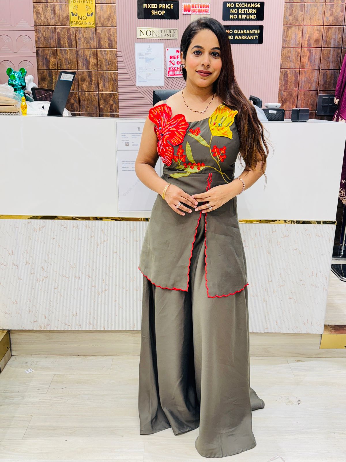 Floral Embroidered Sleeveless Kurta with Palazzo Set