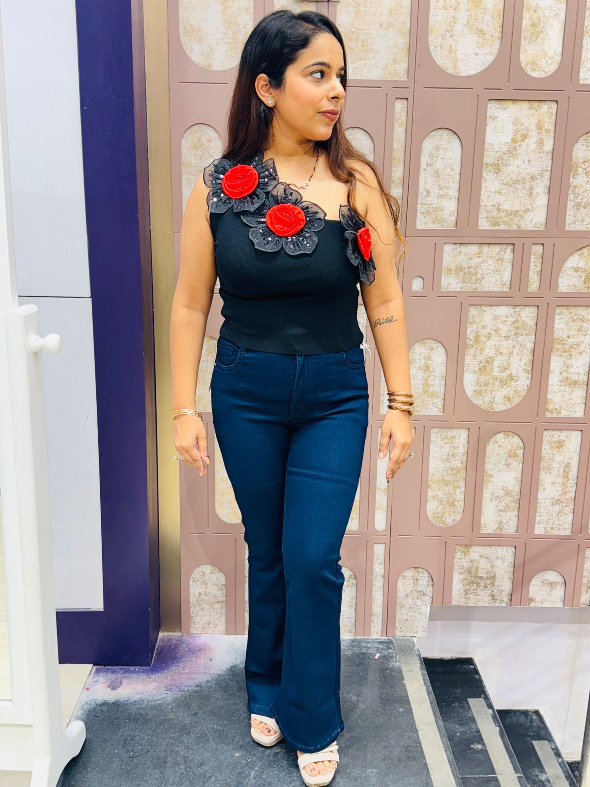 One-Shoulder Free Size Floral Appliqué Top (Red Edition)