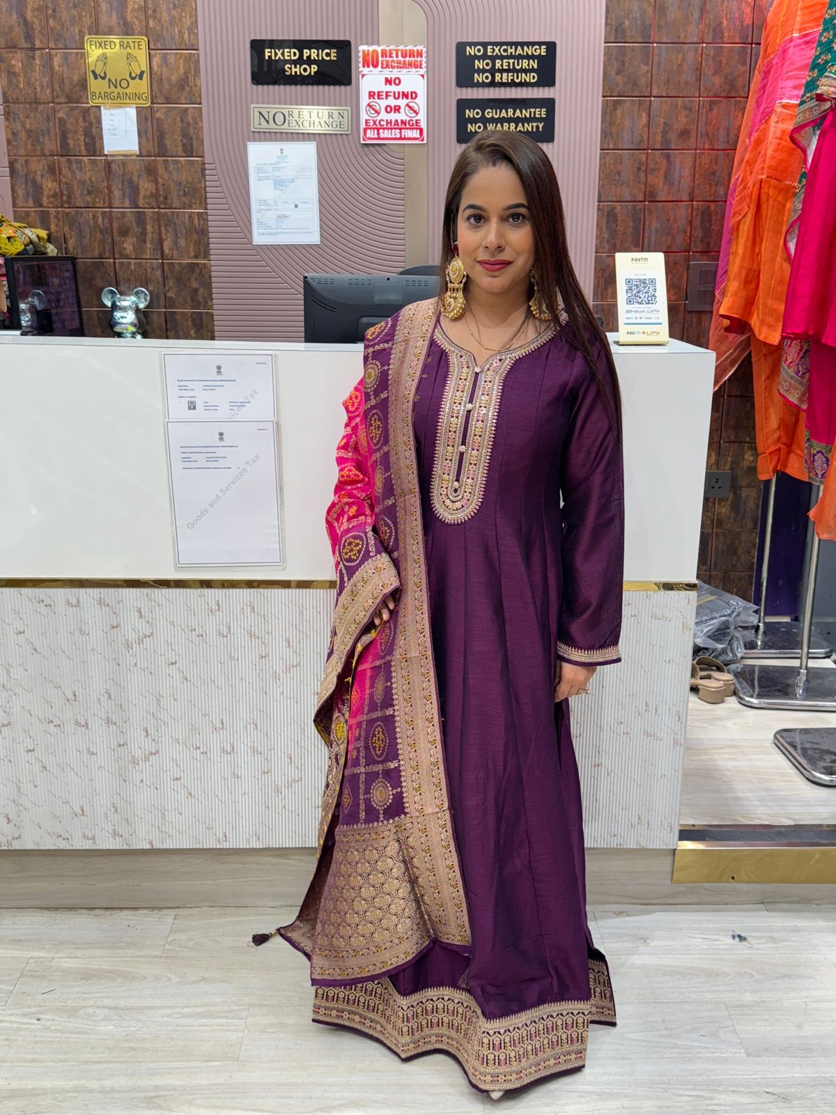 "Roohani"- Anarkali Suit Set with Dual Shade Heavy Embroidered Dupatta