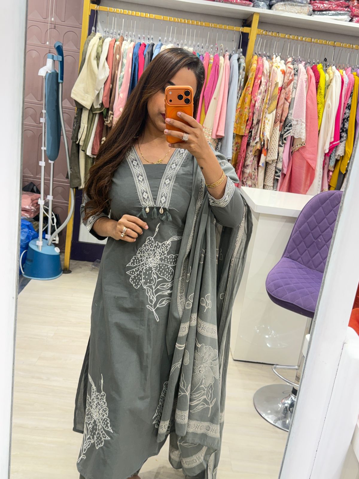 "Ash Bloom" - Minimalist Grey Floral Printed Suit Set