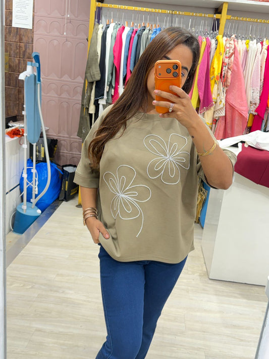 "Dopper" - Trendy Floral Design Tee (Available in 2 Colours)