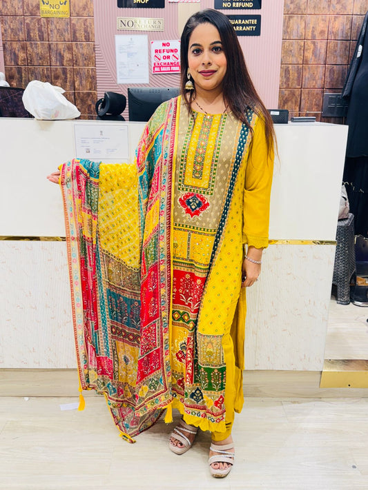 Phulkari Charm Suit Set (Available in Yellow & Blue)