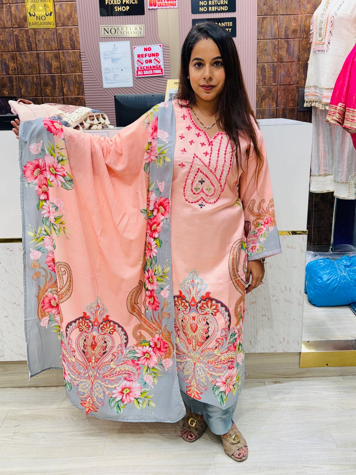 Peach Blossom Printed Kurta Set with Grey Accents