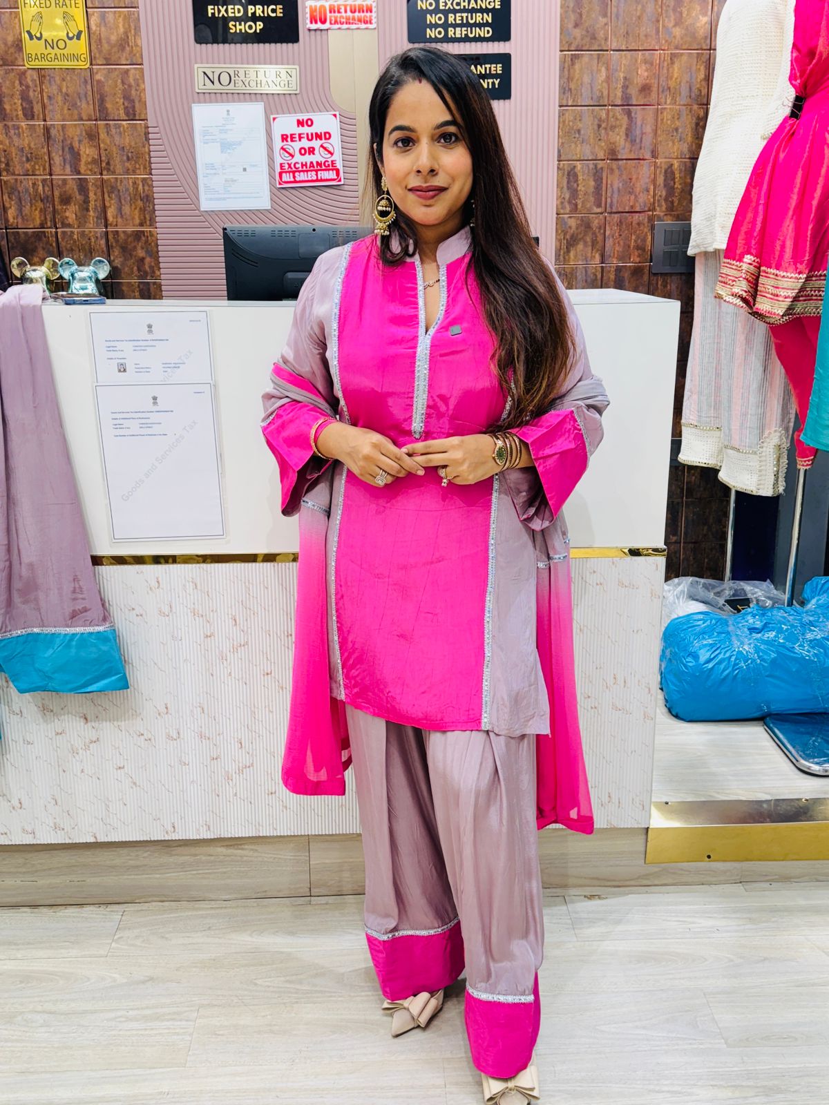 Dual-Tone Farshi Salwar Stitched Suit with Organza Dupatta